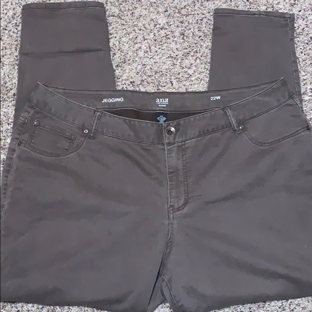 A.N.A brown jegging size 22w